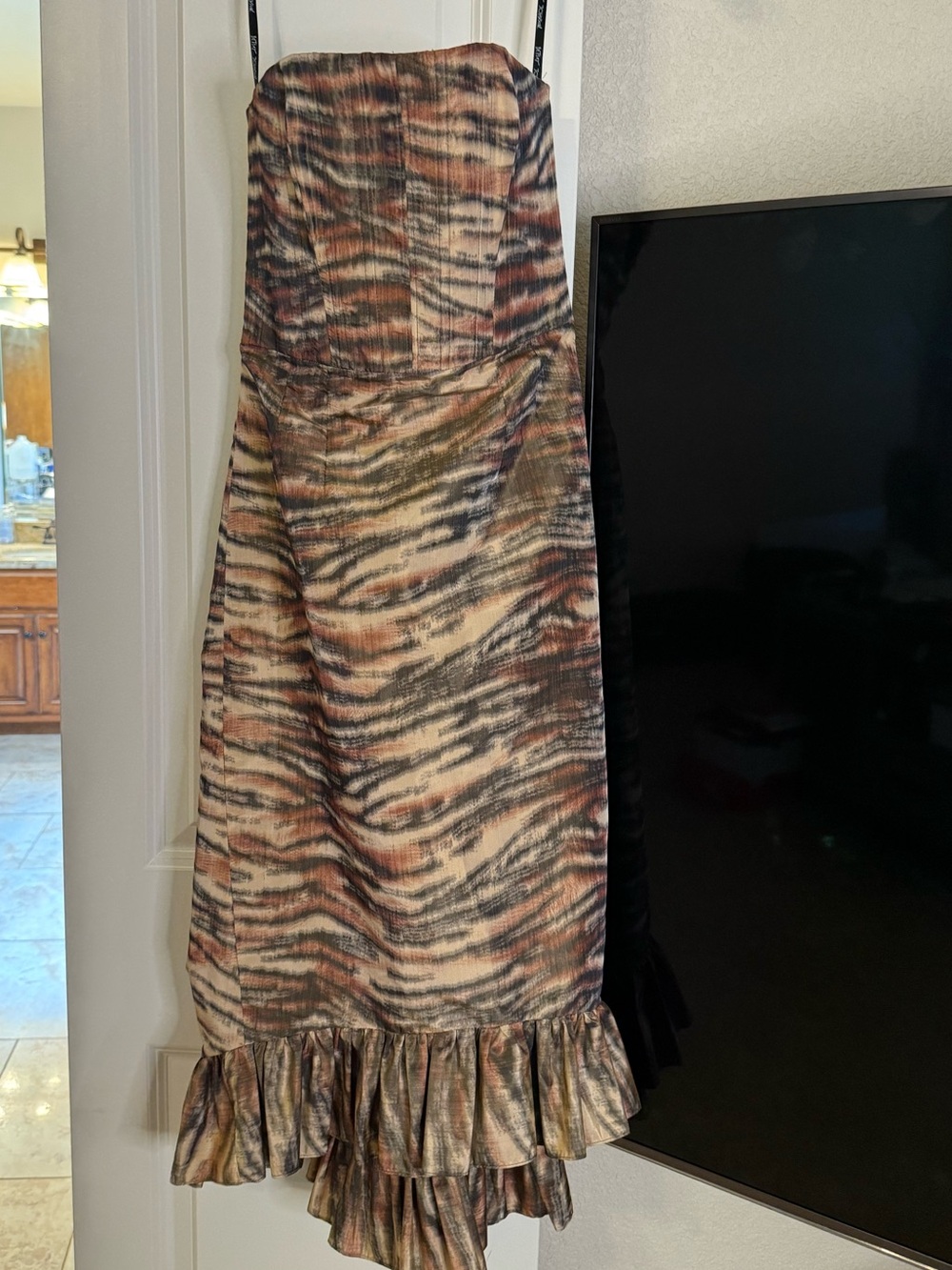 Betsey Johnson Brown Multi Strapless Ruffled-Hem Midi Dress